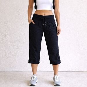 Lululemon Dance Studio Crop Pant Black Size 6 Lightweight Drawstring Athleisure